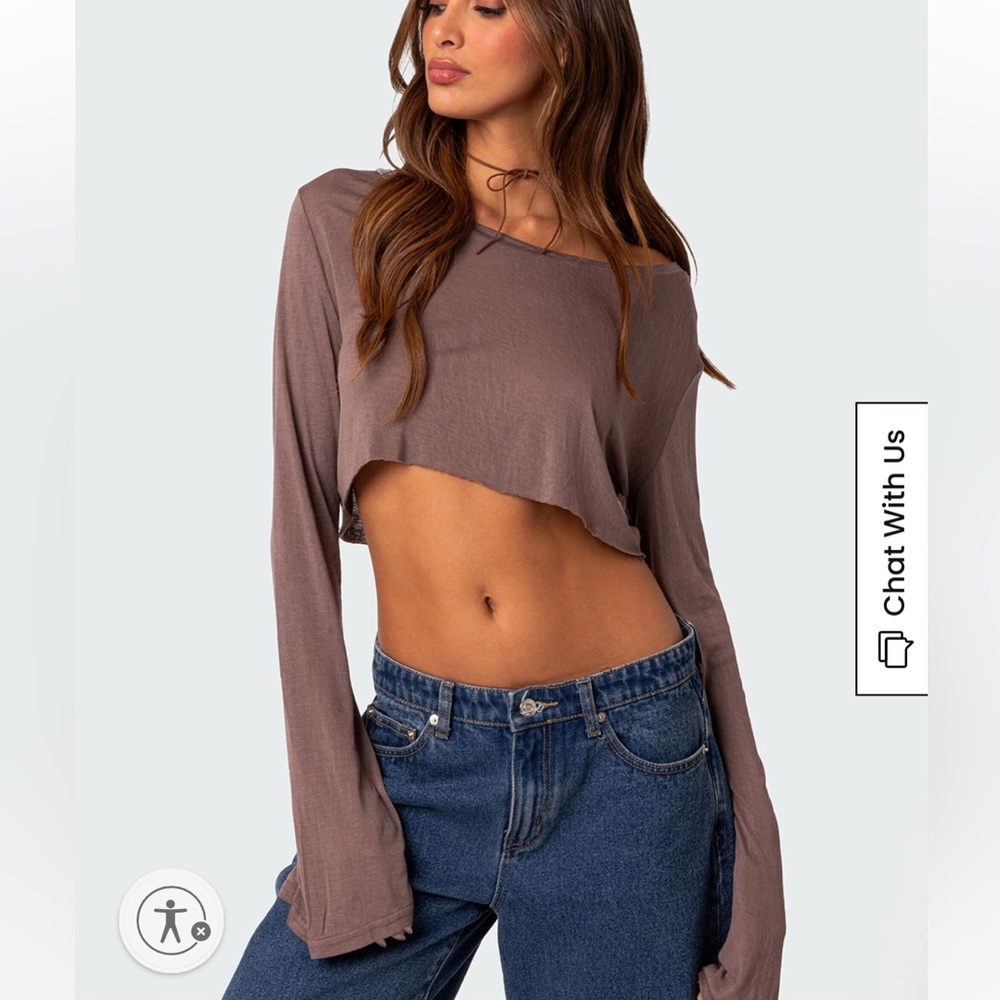 PacSun cropped long sleeve top
